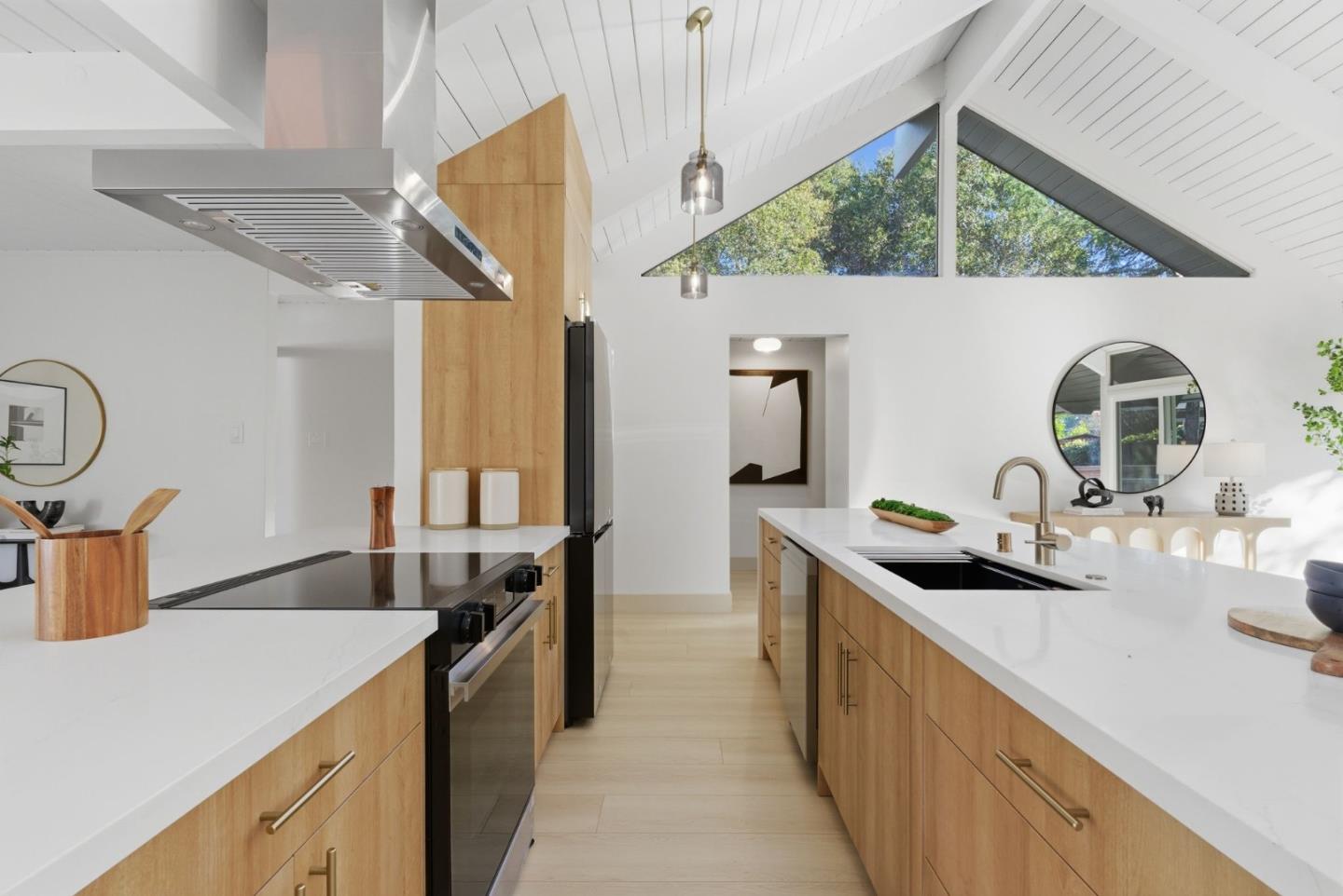 2212 Juniperberry Drive San Rafael, CA 94903 - Photo 14 of 81