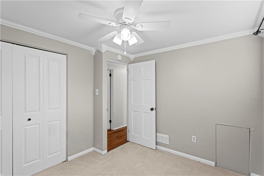1351 Carnahan Road Pittsburgh, PA 15220 - Photo 17 of 49