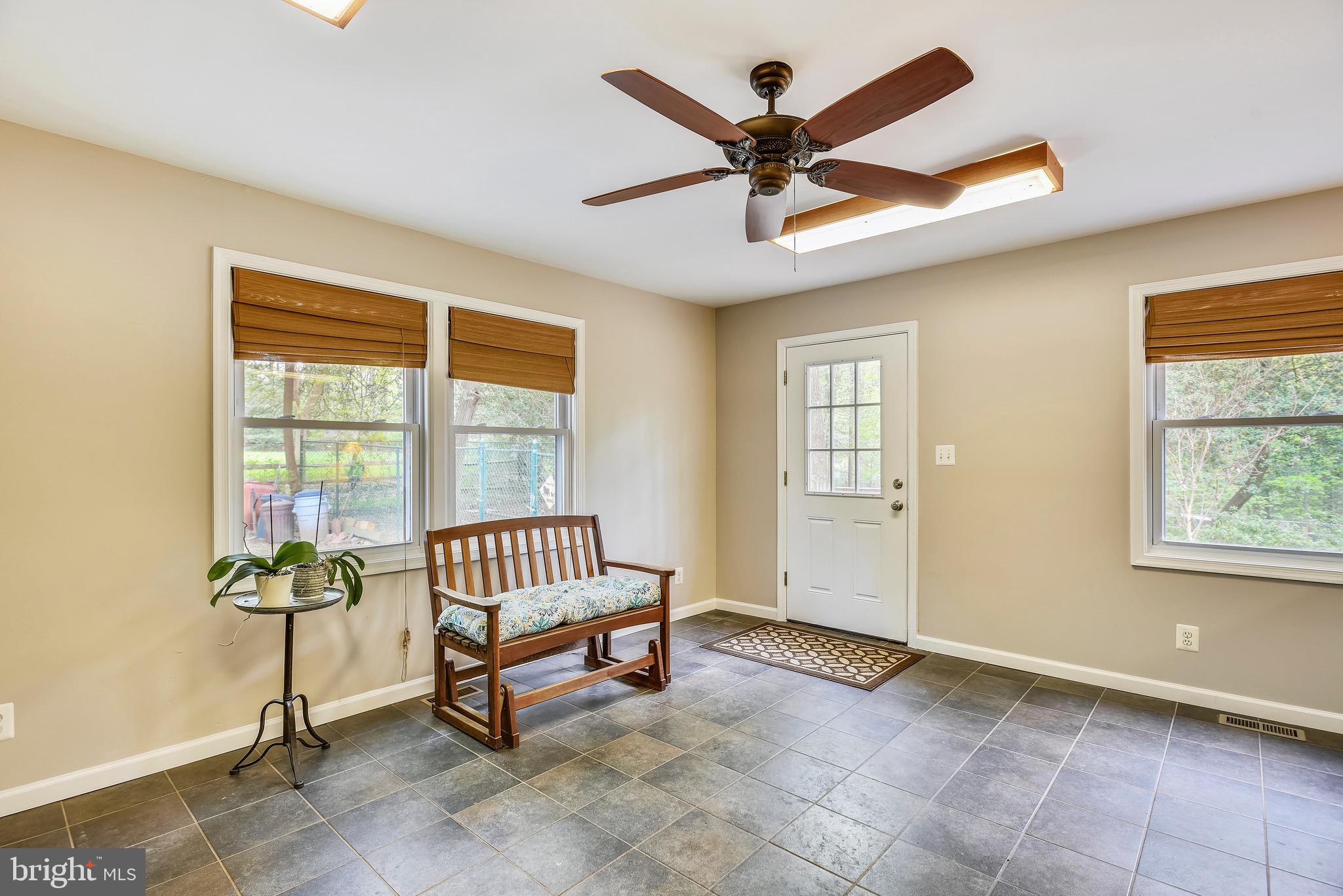 11727 Quay Road Oakton, VA 22124 - Photo 28 of 47 Bonus room: Huge mud room or hobby room