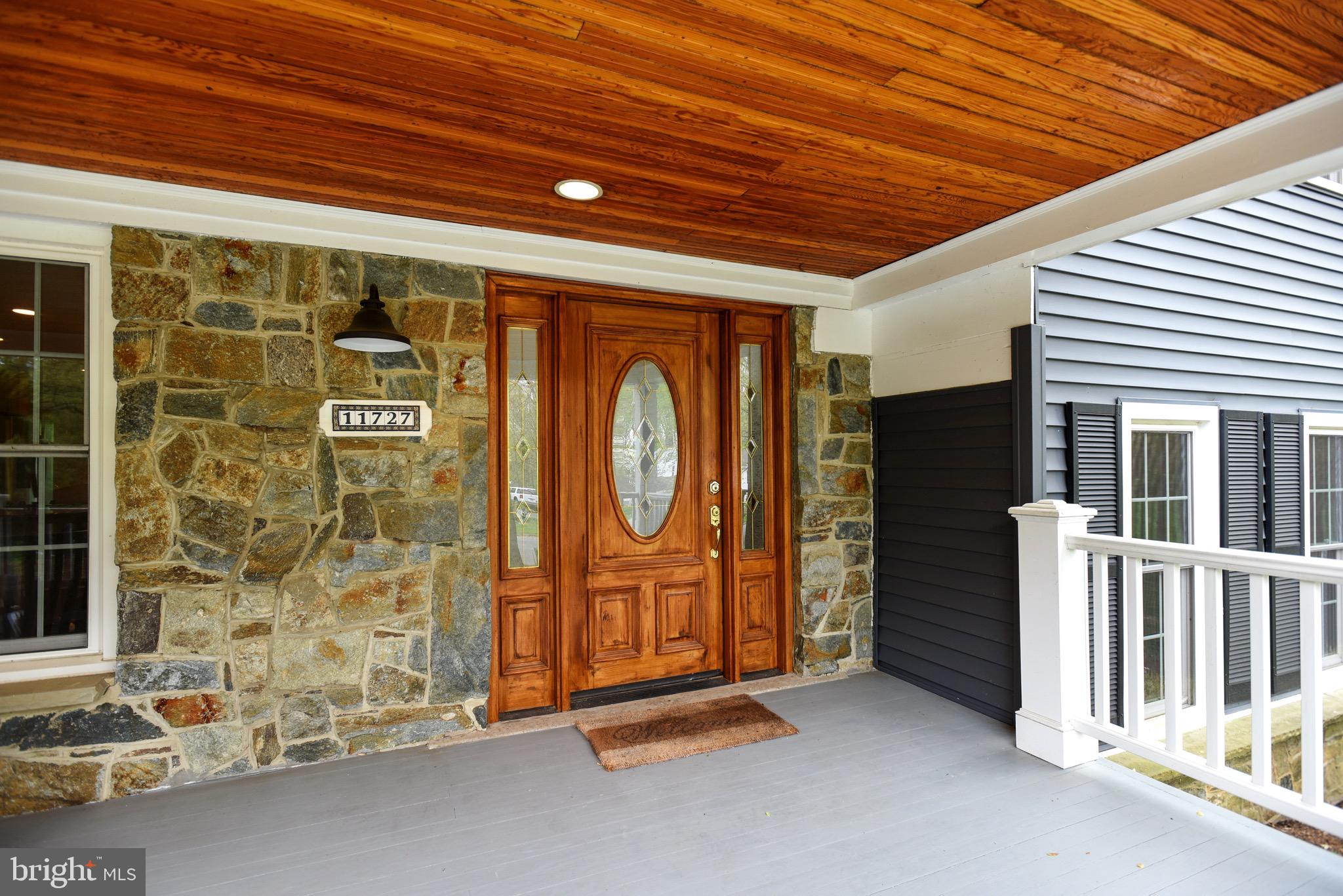 11727 Quay Road Oakton, VA 22124 - Photo 5 of 47 Welcome!