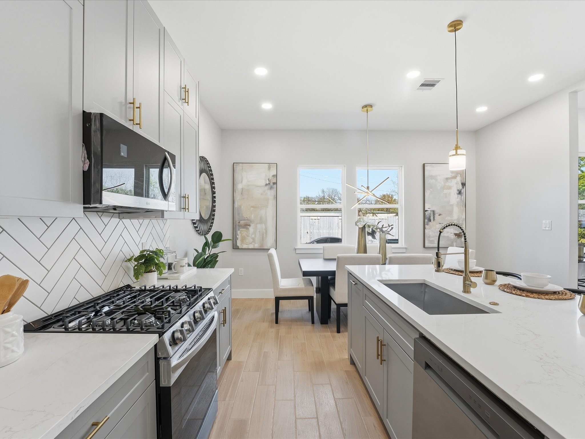 2306 Langley Road Houston, TX 77093 - Photo 13 of 26