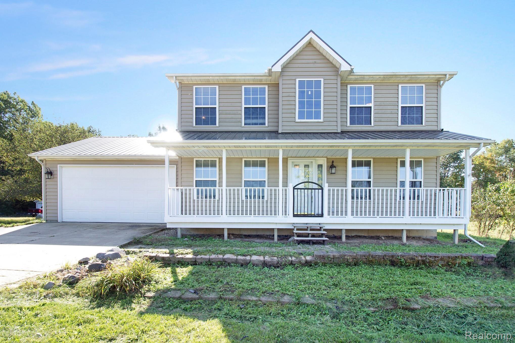 975 South Bull Run Road Fowlerville, MI 48836 - Photo 1 of 39 IMG_0705.jpg