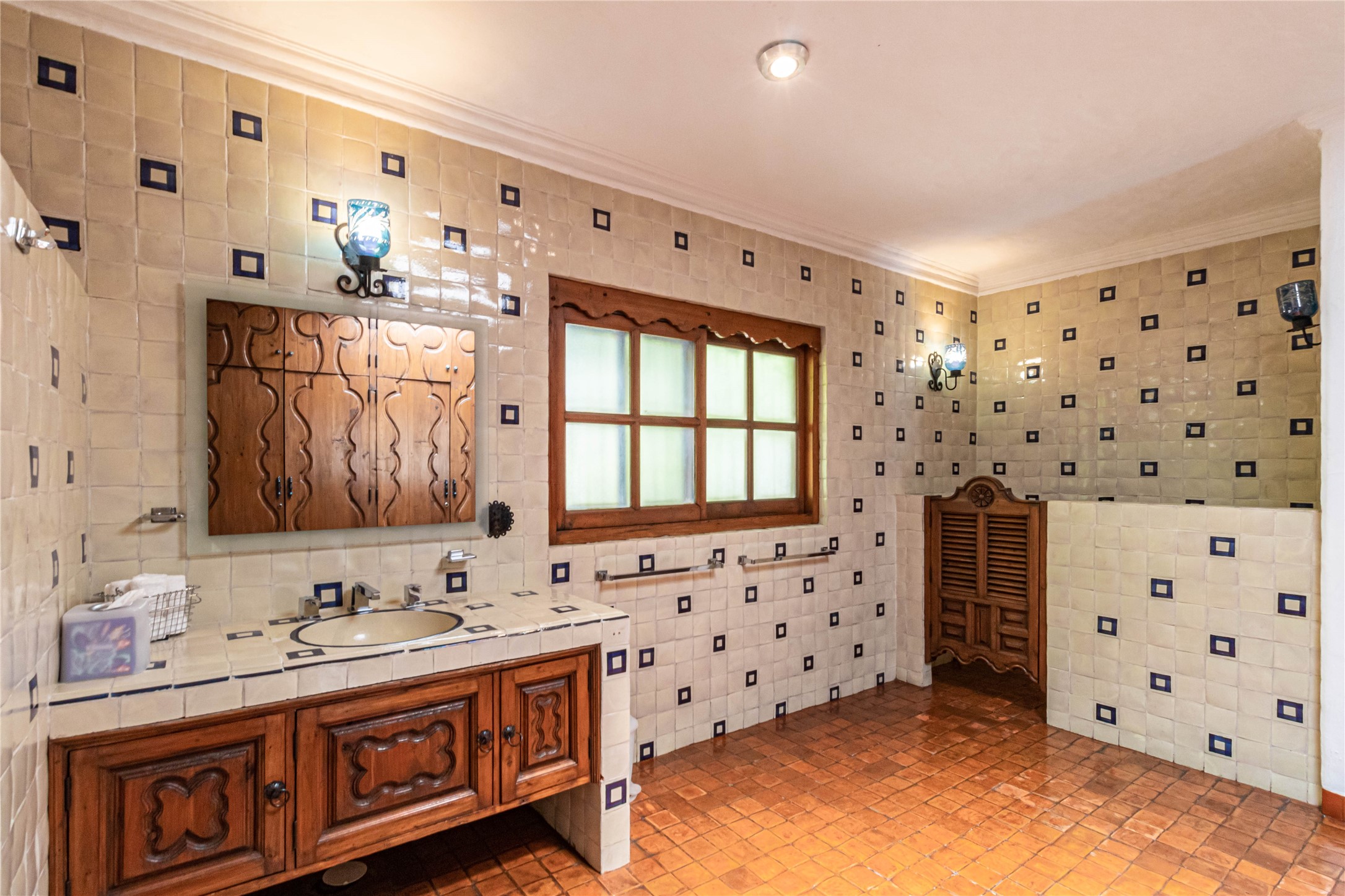 12 Jaime Nuno Granite City, undefined 62040 - Photo 14 of 25 a bathroom with a double vanity sink and a mirror