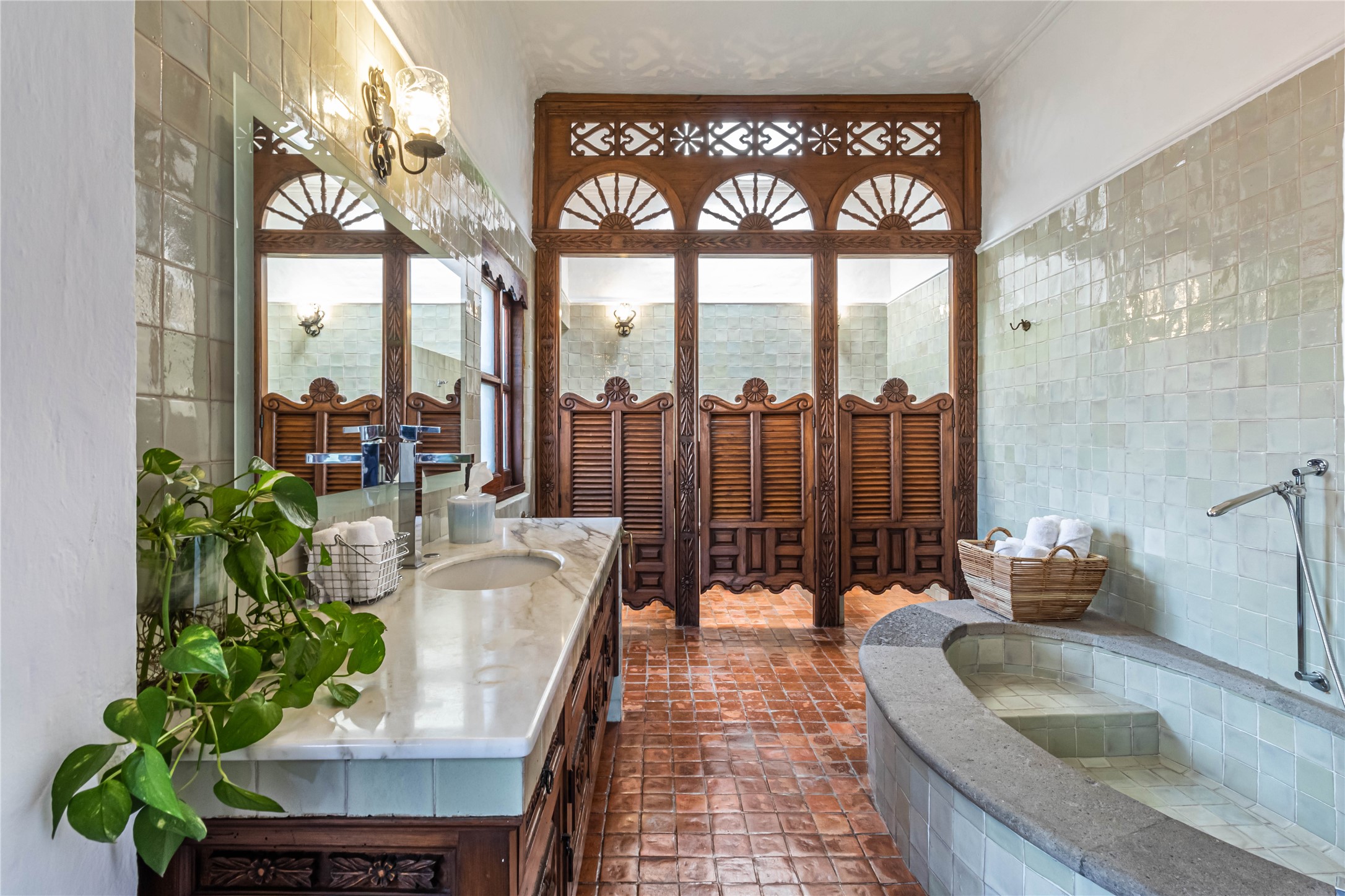 12 Jaime Nuno Granite City, undefined 62040 - Photo 17 of 25 a living room with furniture and a large window