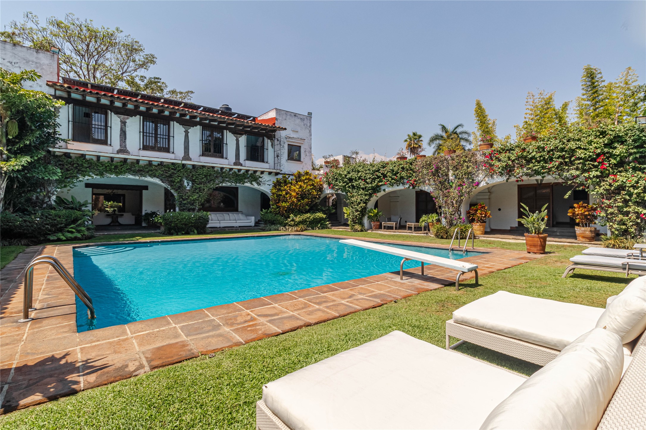 12 Jaime Nuno Granite City, undefined 62040 - Photo 22 of 25 a view of a house with swimming pool and sitting area