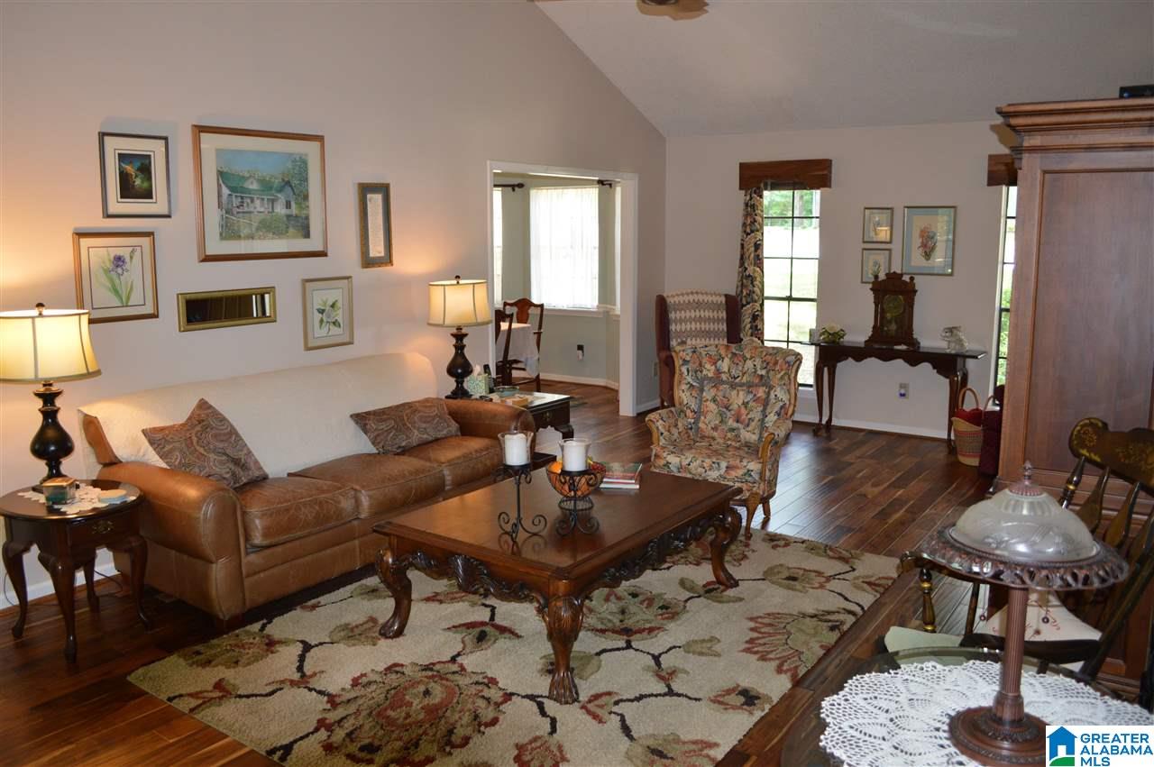 1503 Sequoia Trail Alabaster, AL 35007 - Photo 5 of 10