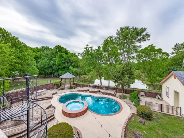 $1,749,900 | 12900 Farm To Market 121, Van Alstyne, TX 75495