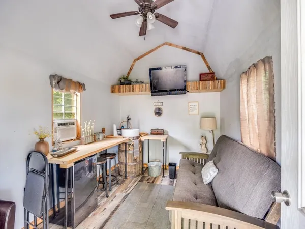 $1,749,900 | 12900 Farm To Market 121, Van Alstyne, TX 75495