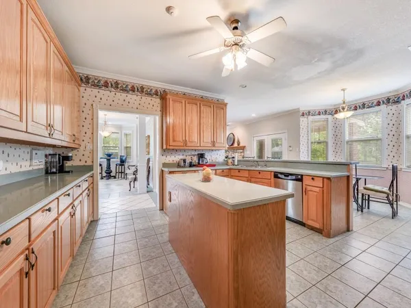 $1,749,900 | 12900 Farm To Market 121, Van Alstyne, TX 75495
