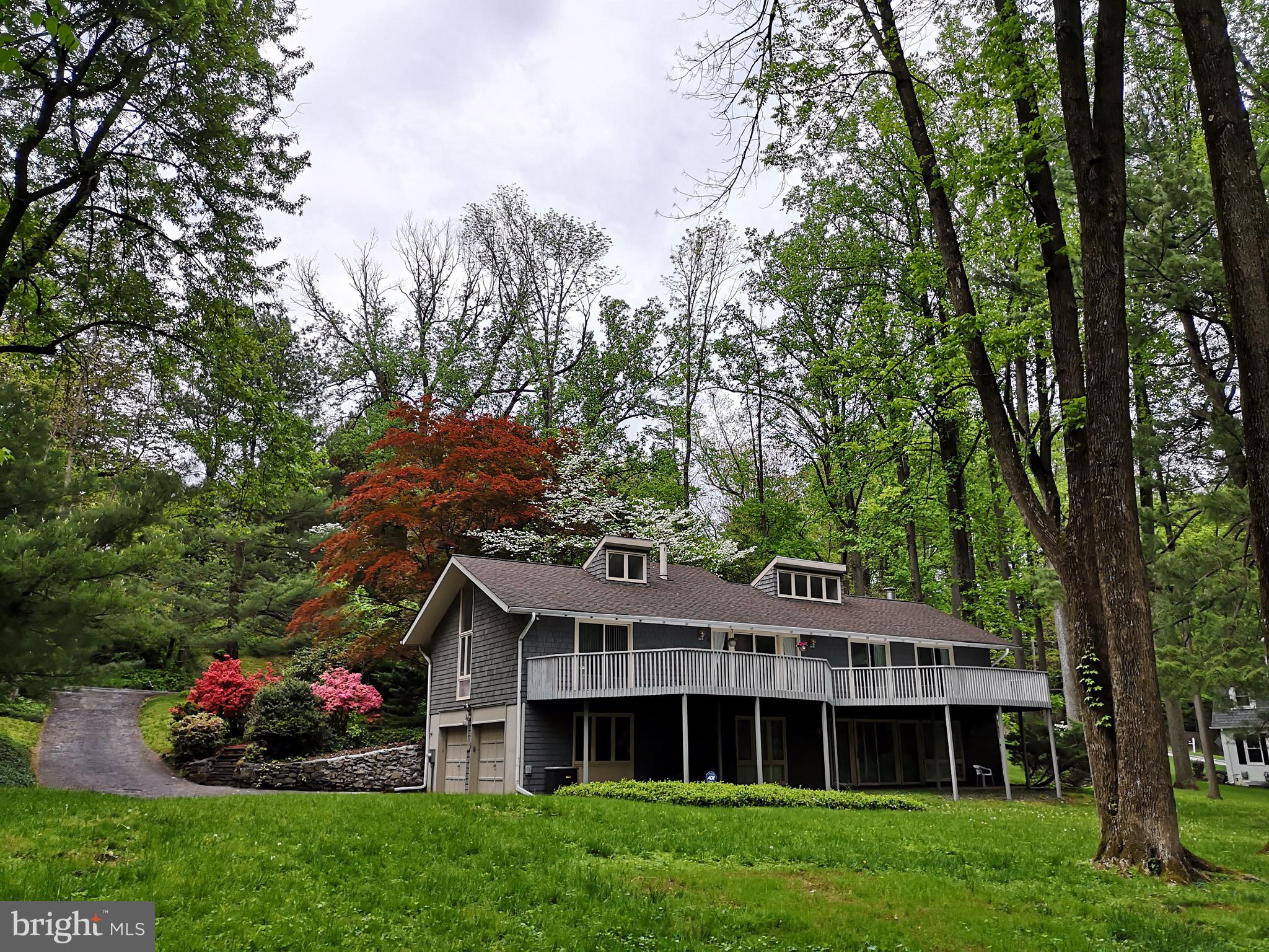 845 Goshen Road Newtown Square, PA 19073 - Photo 2 of 36