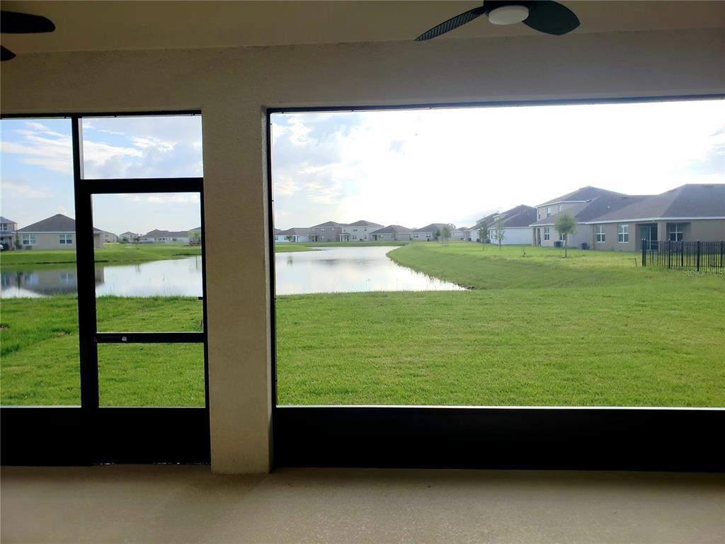 5210 Grove Mill Loop Lakewood Ranch, FL 34211 - Photo 47 of 48 a view of outdoor space and yard