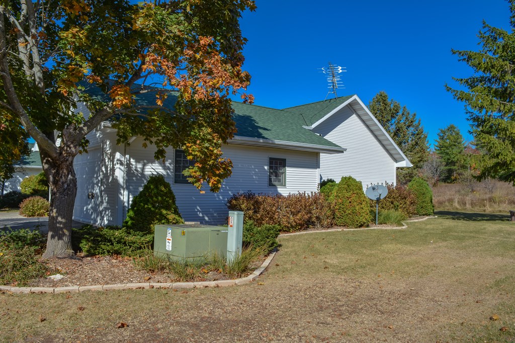 7842 Eames Farm Road, Unit X2 Egg Harbor, WI 54209 - Photo 29 of 40