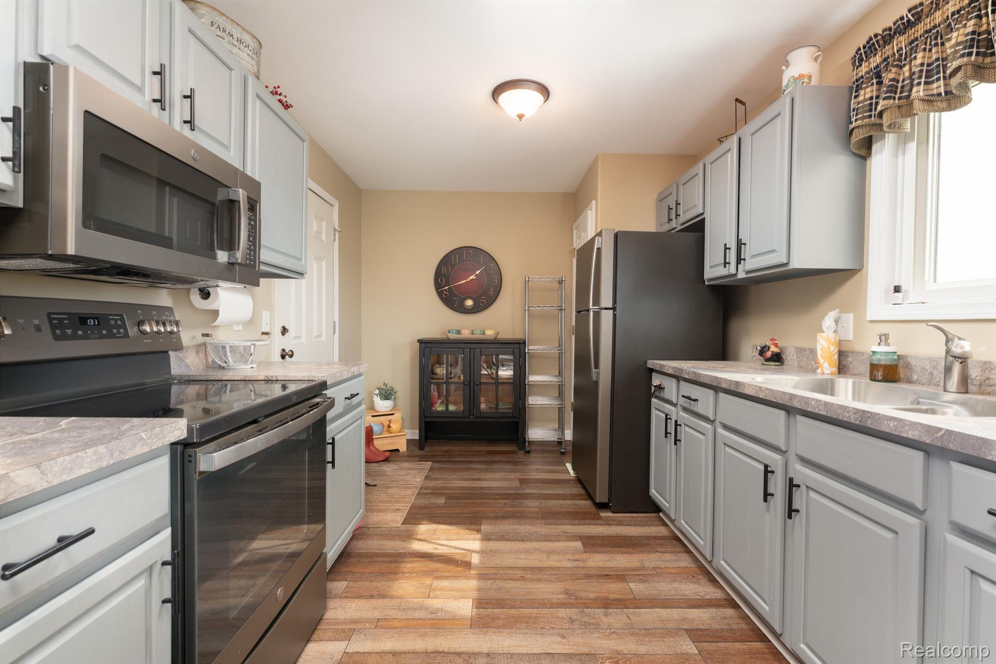 10609 East Lovejoy Road Perry, MI 48872 - Photo 20 of 40 Gallery Image 20