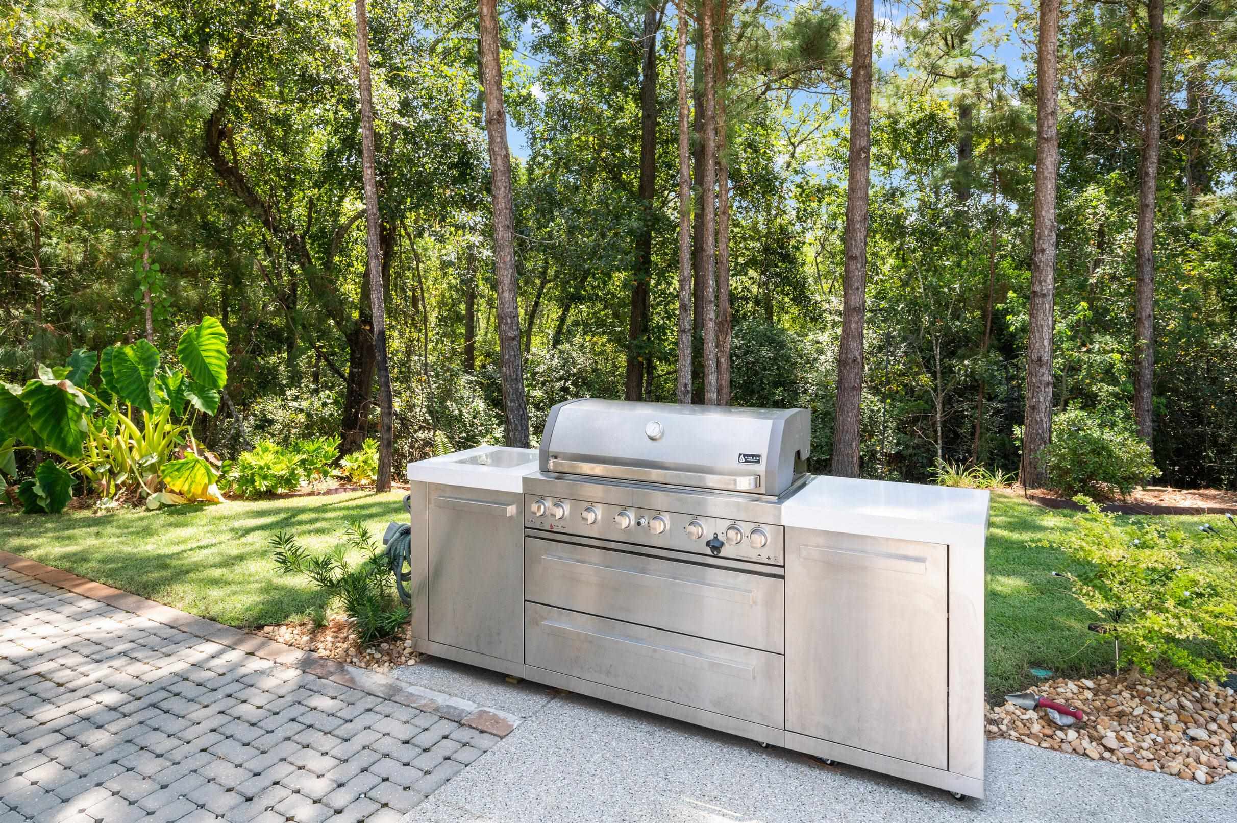 11881 Gateway Drive Elberta, AL 36530 - Photo 28 of 43 New Gas Grill