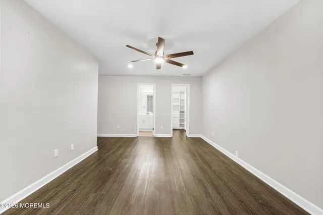 $2,850 | 186 Tulip Lane, Freehold, NJ 07728