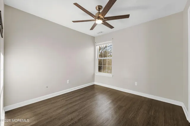 $2,850 | 186 Tulip Lane, Freehold, NJ 07728