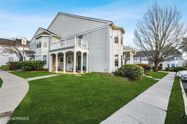 $2,850 | 186 Tulip Lane, Freehold, NJ 07728