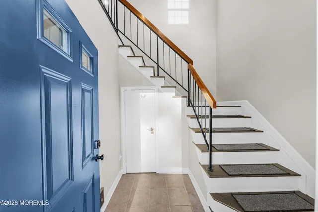 $2,850 | 186 Tulip Lane, Freehold, NJ 07728