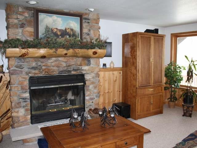 1348 East Dollar Lake Road Eagle River, WI 54521 - Photo 13 of 20 Gallery Image 13