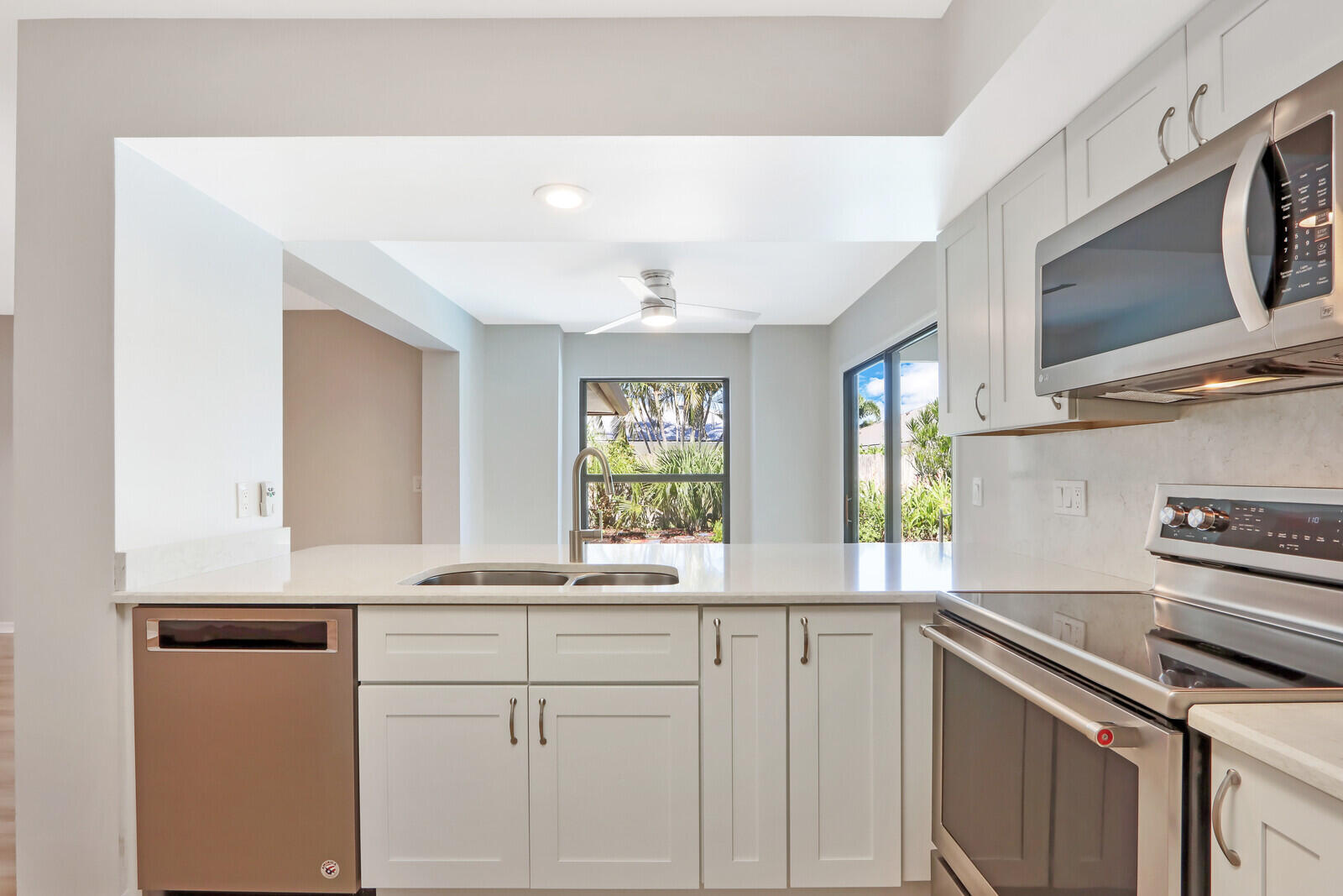85 Hickory Hill Road Jupiter, FL 33469 - Photo 8 of 42 16_Image_16_mls