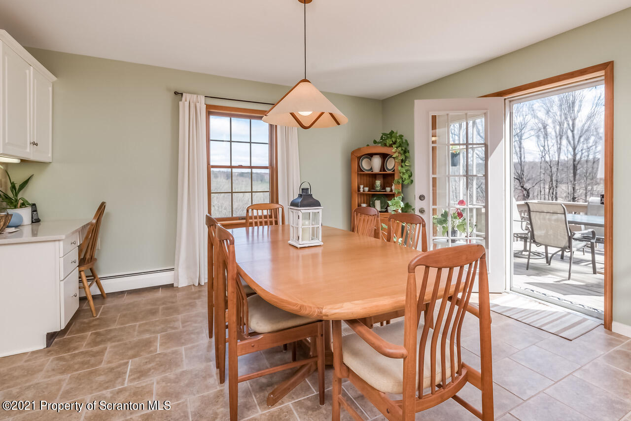 604 Hack Road Dalton, PA 18414 - Photo 4 of 41 Gallery Image 4