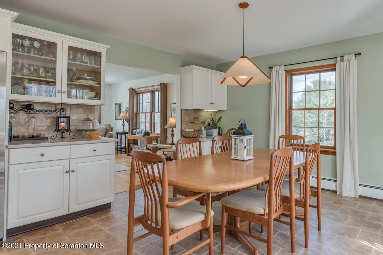 604 Hack Road Dalton, PA 18414 - Photo 5 of 41 Gallery Image 5