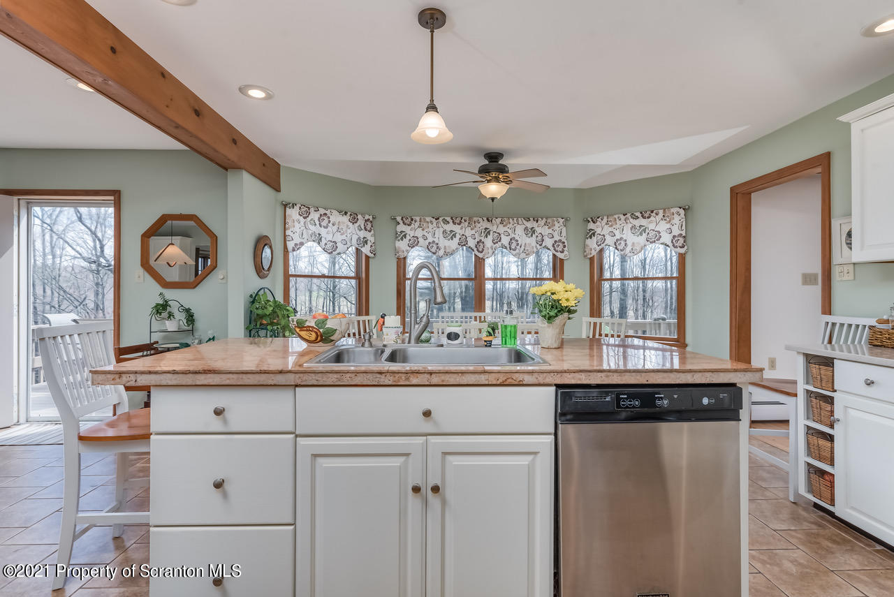 604 Hack Road Dalton, PA 18414 - Photo 9 of 41 Gallery Image 9