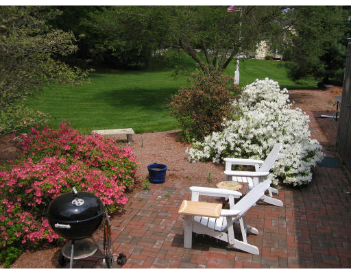 29 Oriole Road Medfield, MA 02052 - Photo 28 of 29 Gallery Image 28