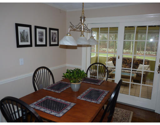 29 Oriole Road Medfield, MA 02052 - Photo 8 of 29 Gallery Image 8