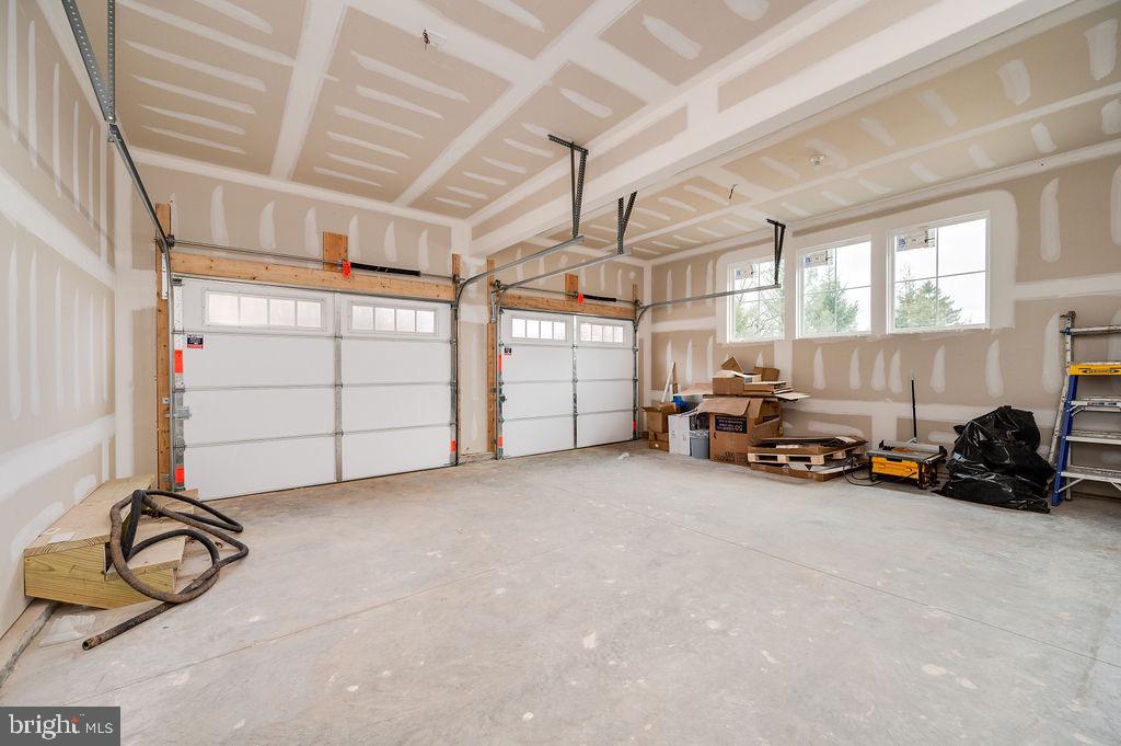 1053 Nemeth Road Coopersburg, PA 18036 - Photo 29 of 31 Large garage