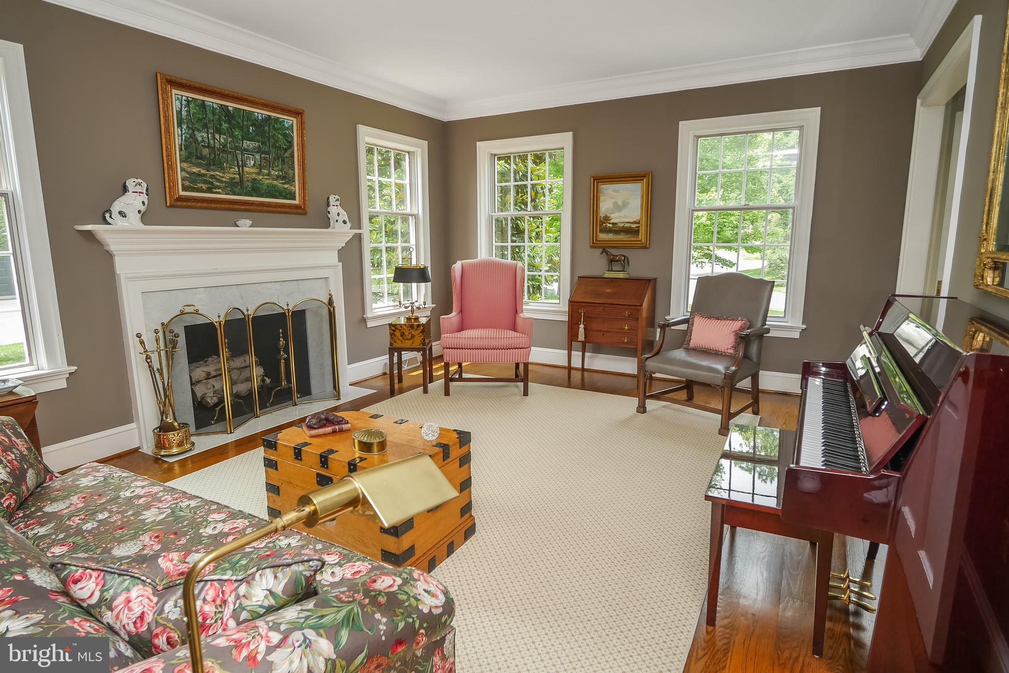 234 Pine Valley Road Dover, DE 19904 - Photo 9 of 48 a living room with furniture and a fireplace