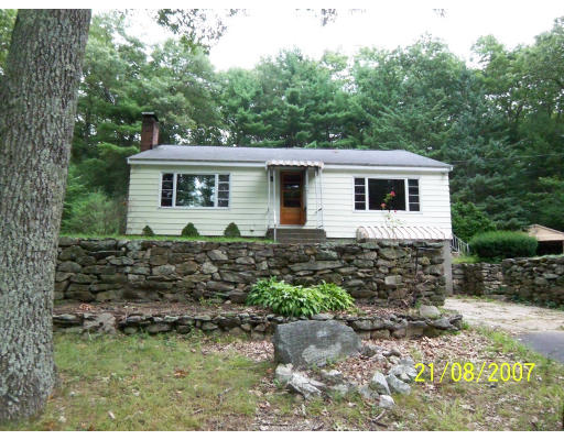 21 Kiwanis Beach Road Upton, MA 01568 - Photo 1 of 12 Gallery Image 1