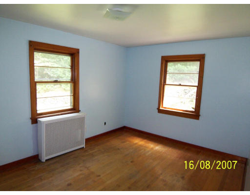 21 Kiwanis Beach Road Upton, MA 01568 - Photo 8 of 12 Gallery Image 8