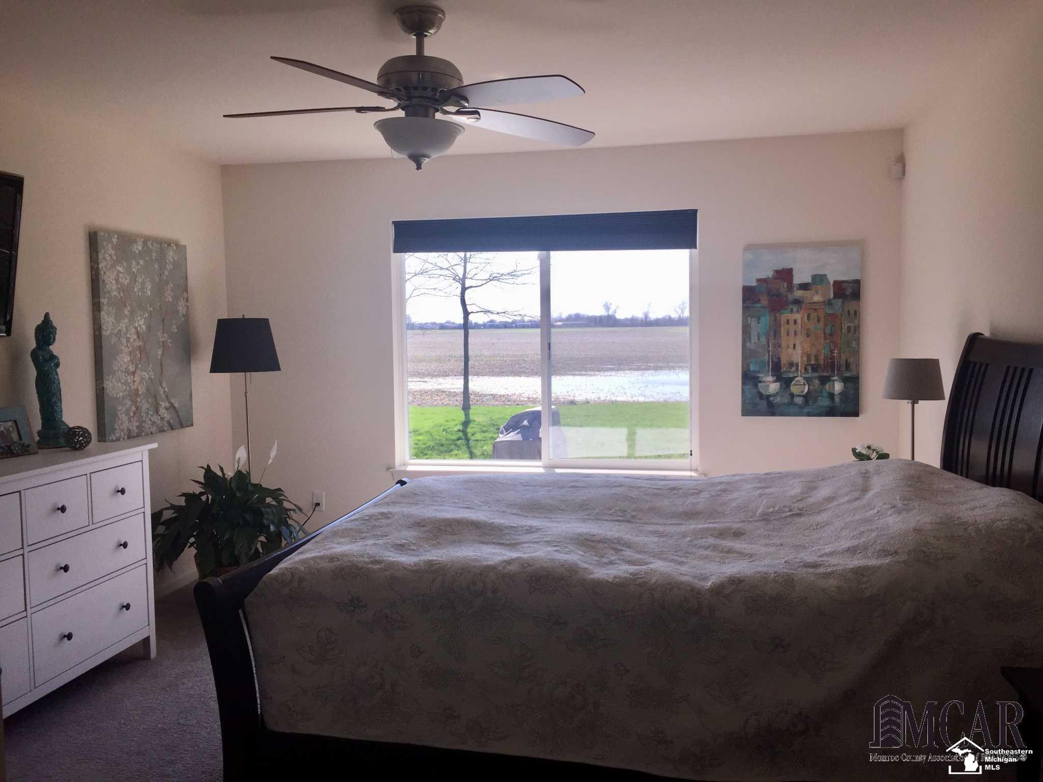 9385 Maple Ridge Drive Newport, MI 48166 - Photo 21 of 40 21440957-21.JPG
