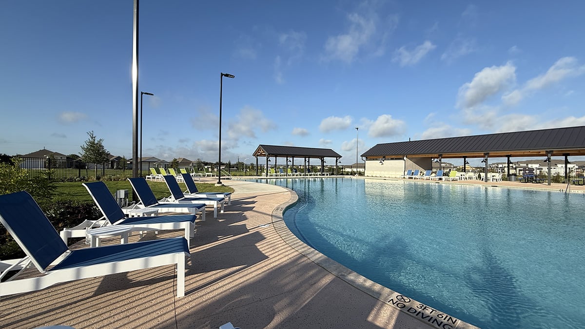 6385 Marsh Lane Buda, TX 78610 - Photo 33 of 35 a view of sitting area with chairs