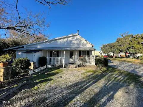 3041 Carpenter Upchurch Road Cary, NC 27519 - Photo 20 of 21 download (20)