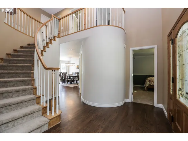 $795,000 | 32442 Wilson Creek Road, Cottage Grove, OR 97424