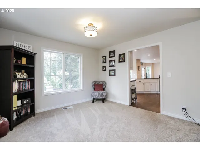 $795,000 | 32442 Wilson Creek Road, Cottage Grove, OR 97424