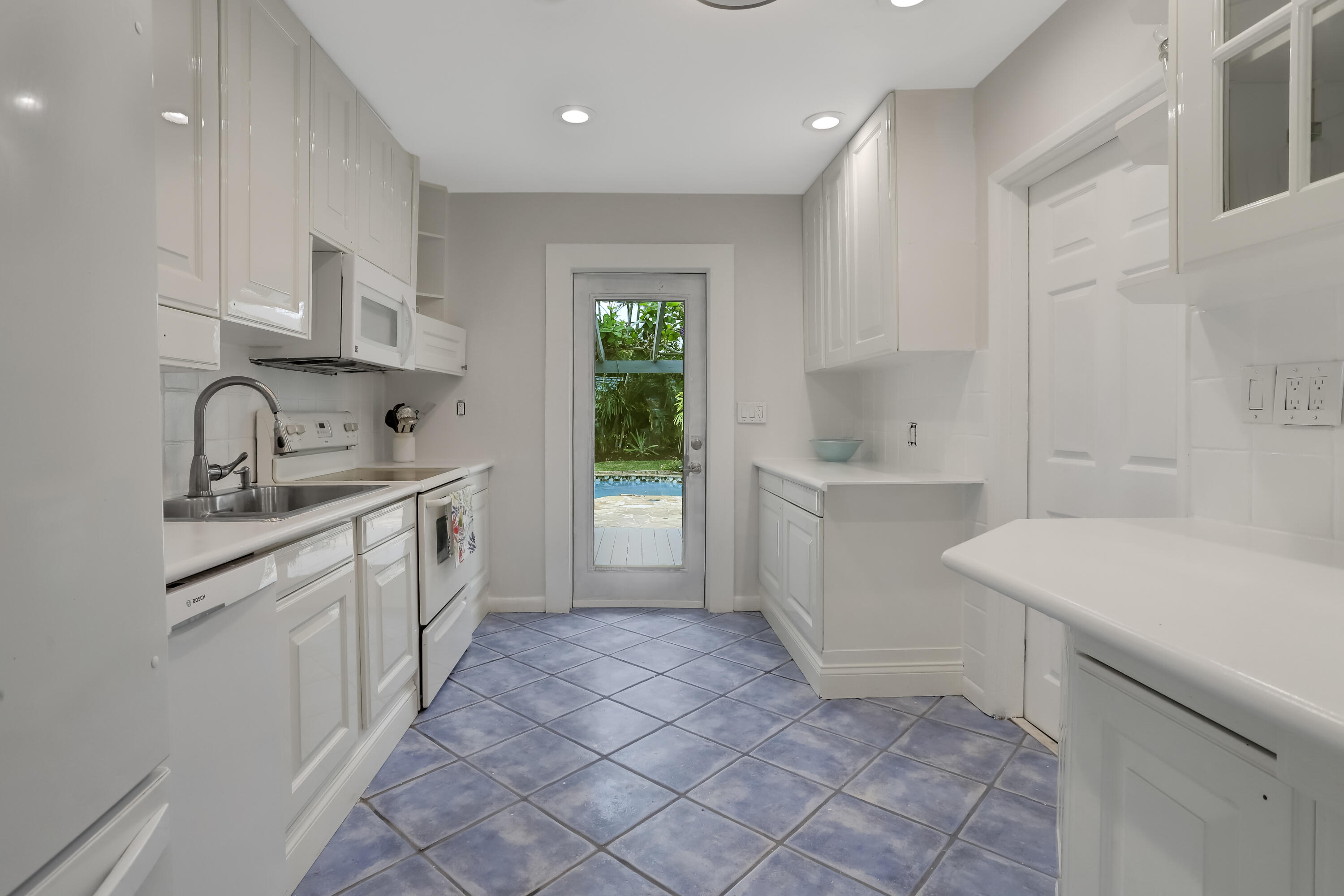 434 Northeast 33rd Street Boca Raton, FL 33431 - Photo 21 of 45 IMG_1663