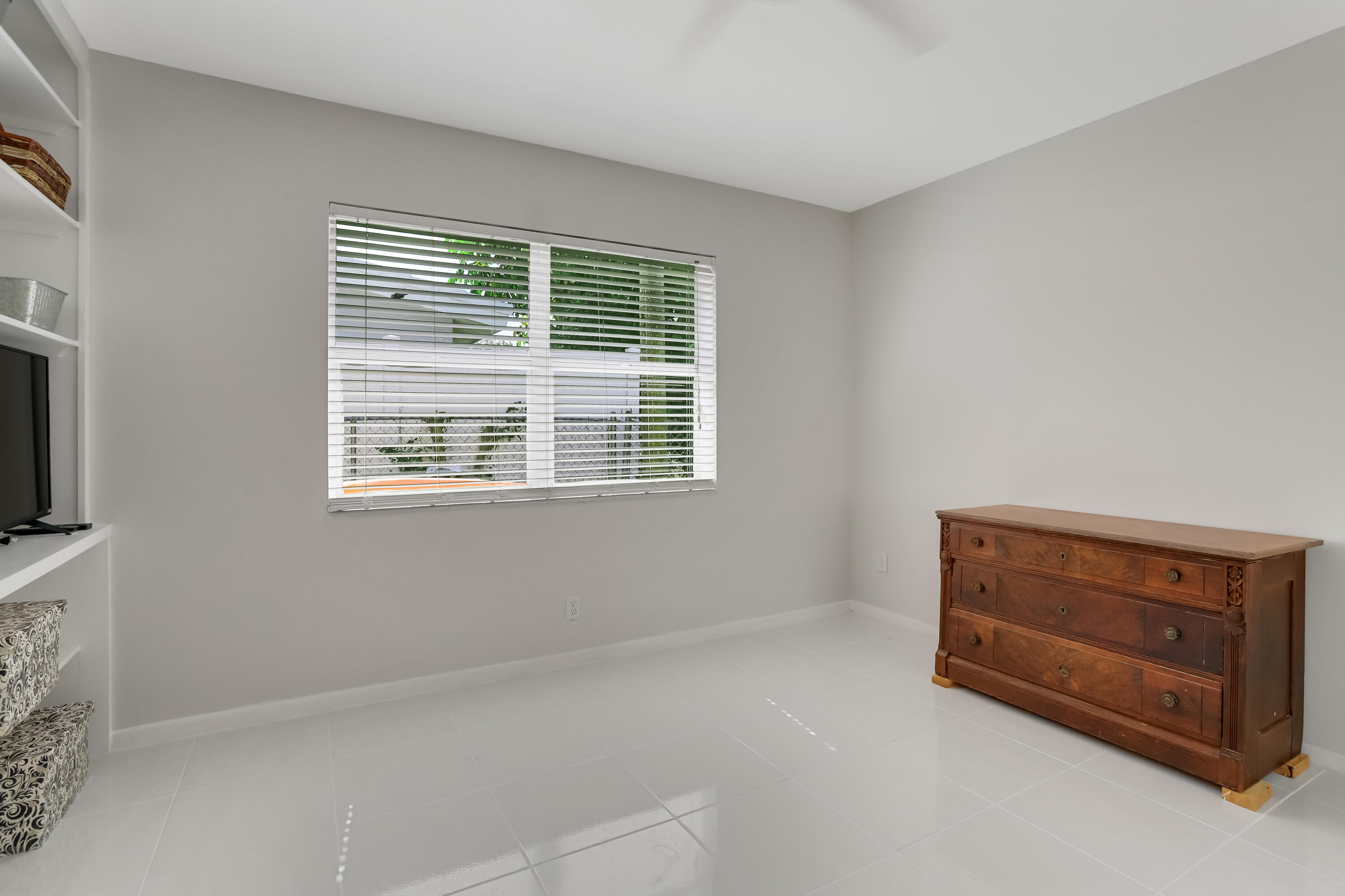 434 Northeast 33rd Street Boca Raton, FL 33431 - Photo 31 of 45 IMG_1568