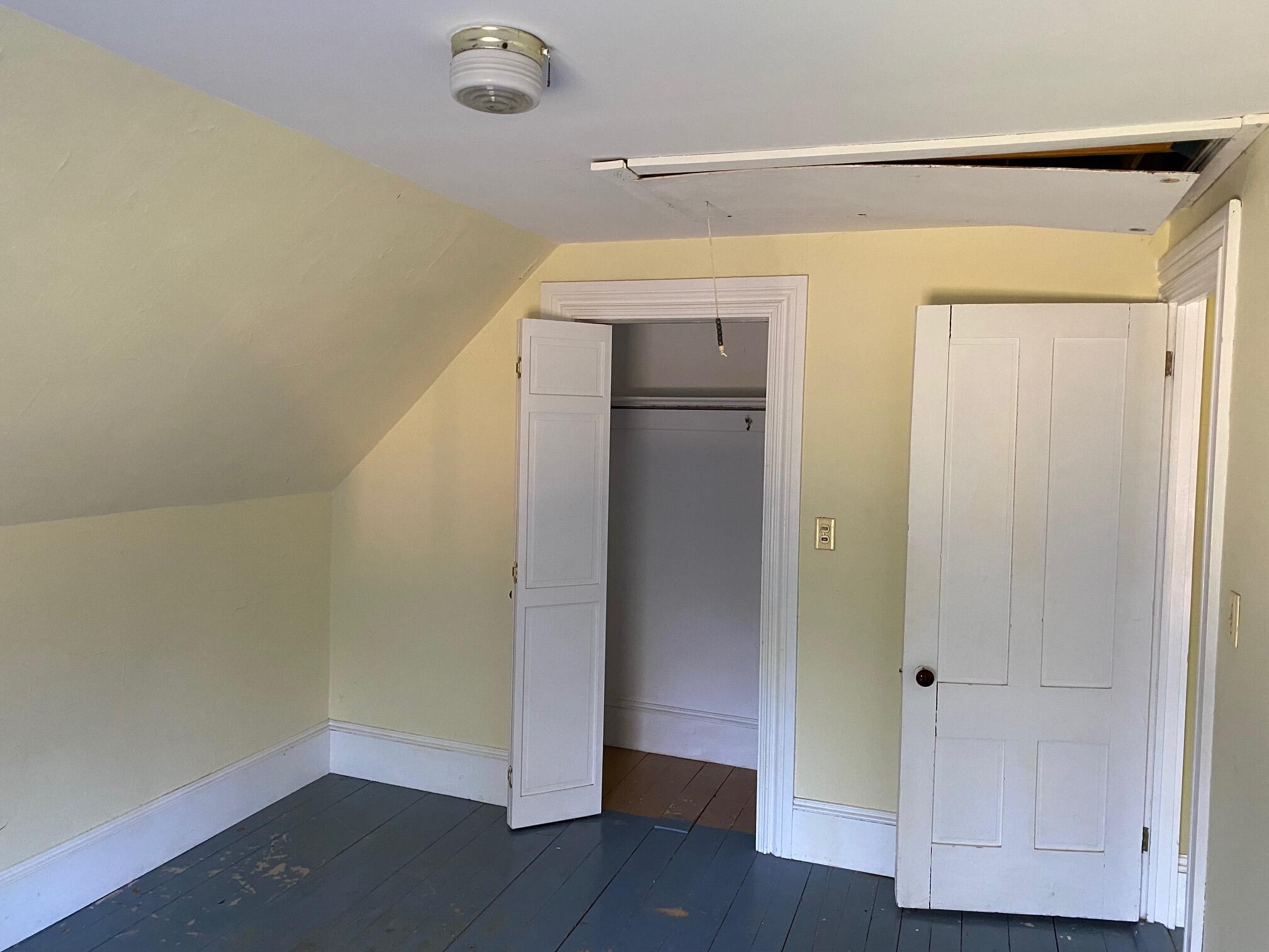 842 Main Road Islesboro, ME 04848 - Photo 35 of 40 Bedroom 2