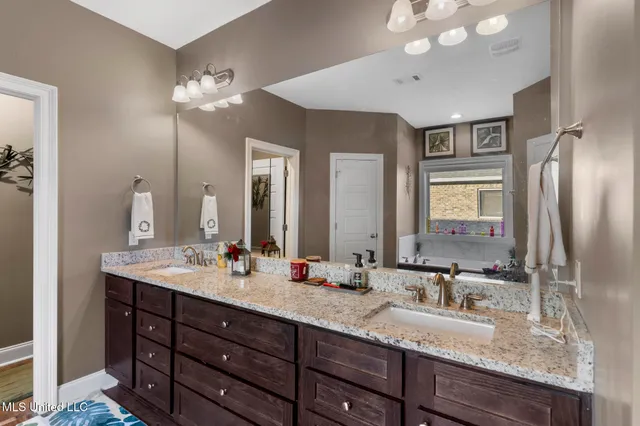 $274,900 | 30 Castlewoods Way, Petal, MS 39465