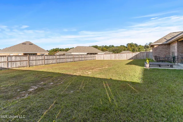 $274,900 | 30 Castlewoods Way, Petal, MS 39465