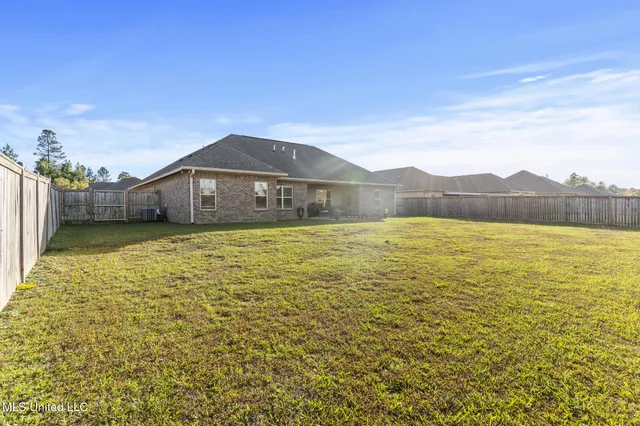 $269,500 | 30 Castlewoods Way, Petal, MS 39465