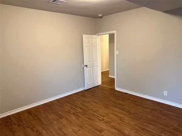 $2,600 | 1934 Austin Avenue, Port Arthur, TX 77640