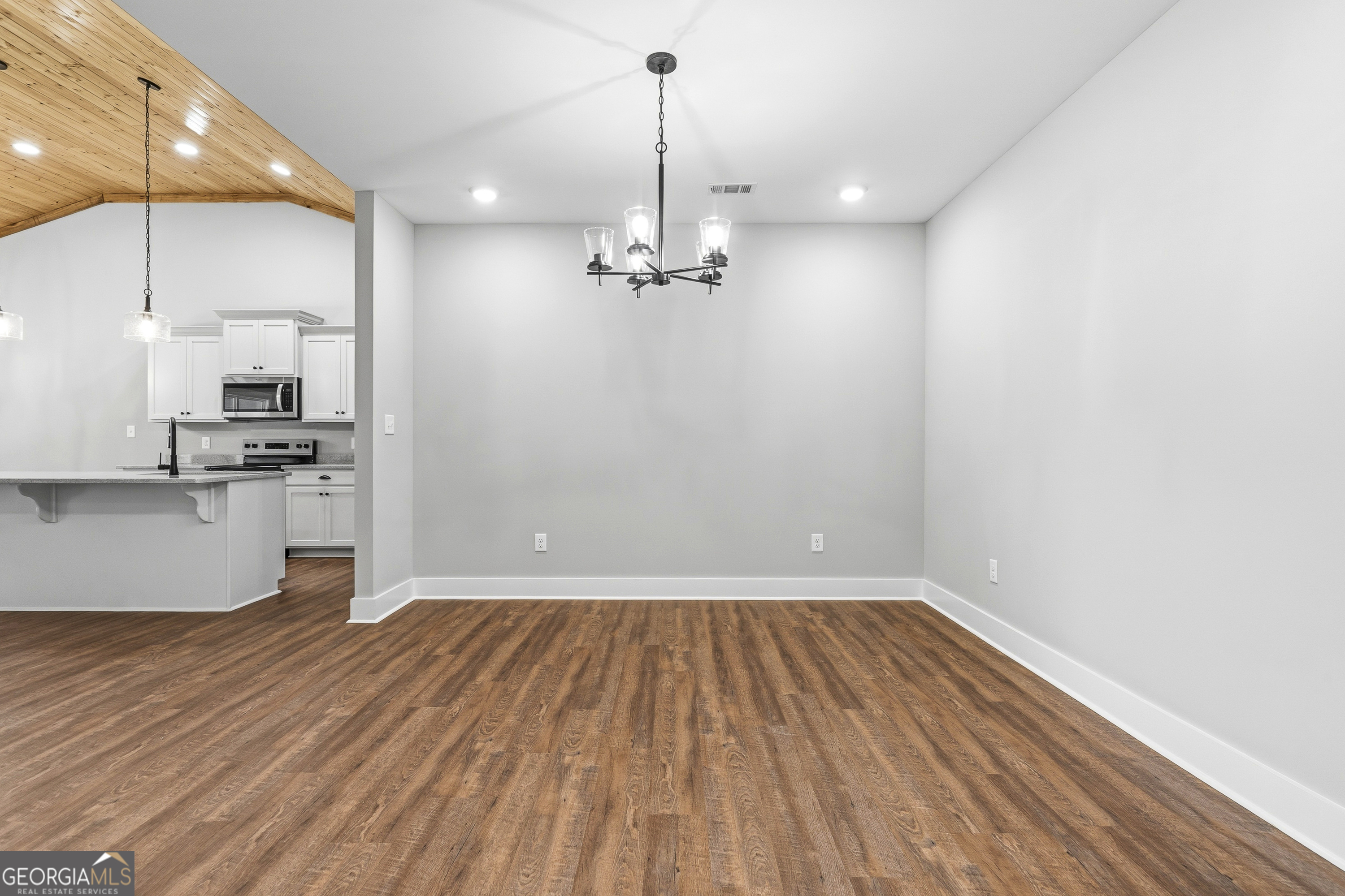 146 Overland Way Gray, GA 31032 - Photo 5 of 38