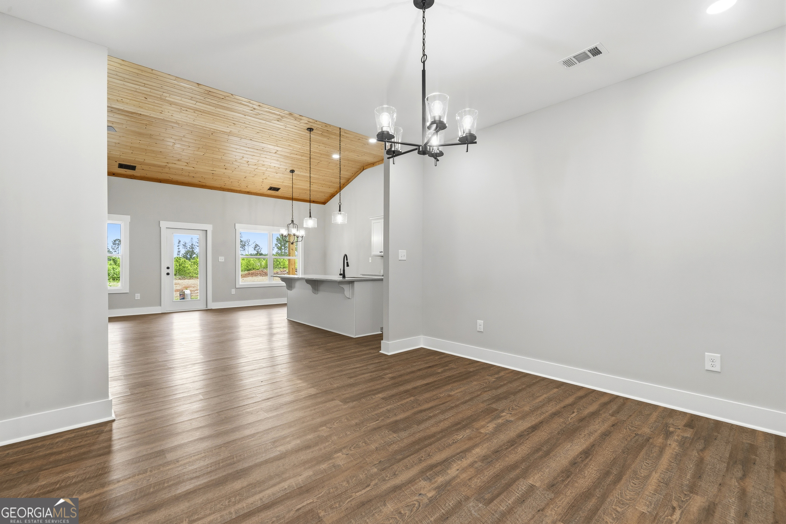 146 Overland Way Gray, GA 31032 - Photo 6 of 38