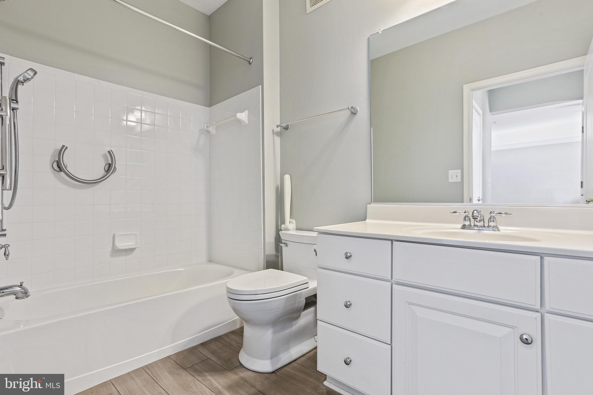 7325 Brookview Road, Unit 105 Elkridge, MD 21075 - Photo 26 of 41 Gallery Image 26