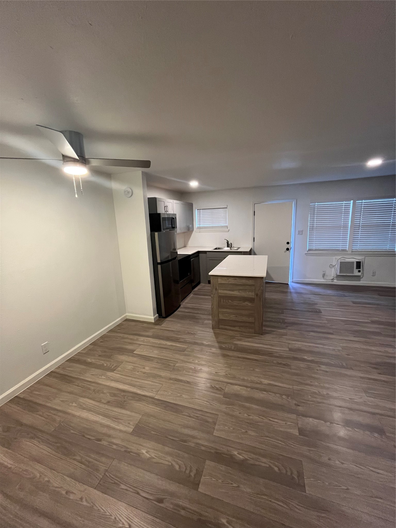 1722 Colquitt Street, Unit 3 Houston, TX 77098 - Photo 4 of 7 front door view