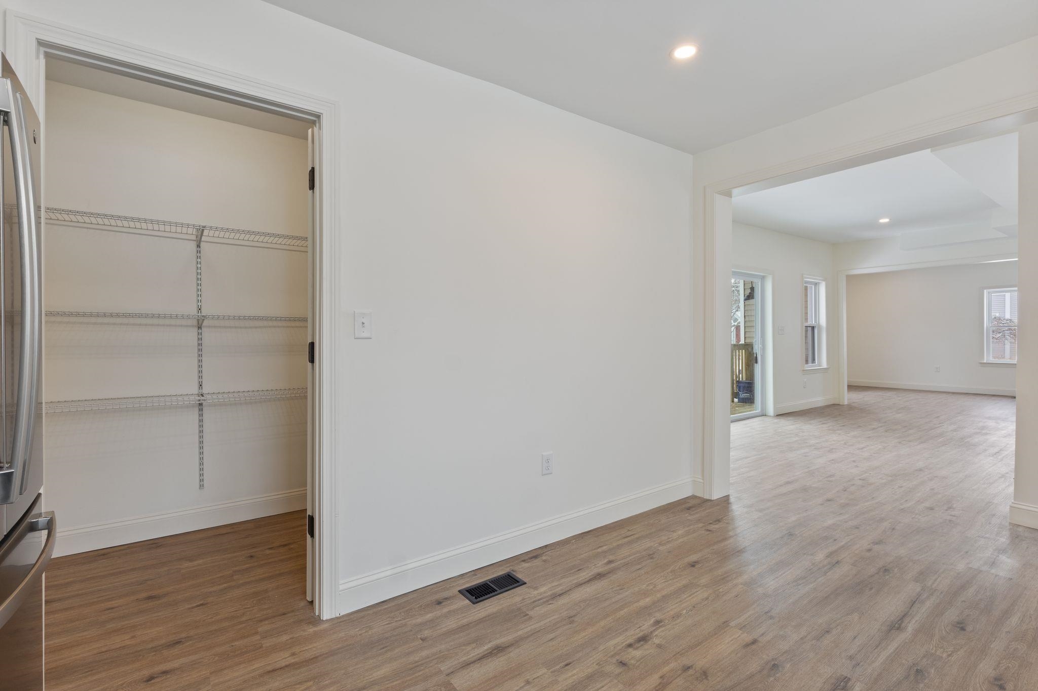 58 South State Street Concord, NH 03301 - Photo 16 of 47